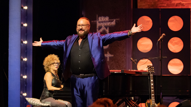Preview the performance by Desmond Child. Photo credit Nick Sonsini